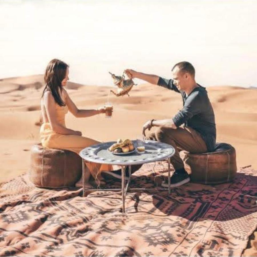 Erg Chebbi Camel Trek Camp Hotel Merzouga Buitenkant foto