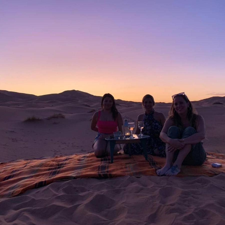 Erg Chebbi Camel Trek Camp Hotel Merzouga Buitenkant foto